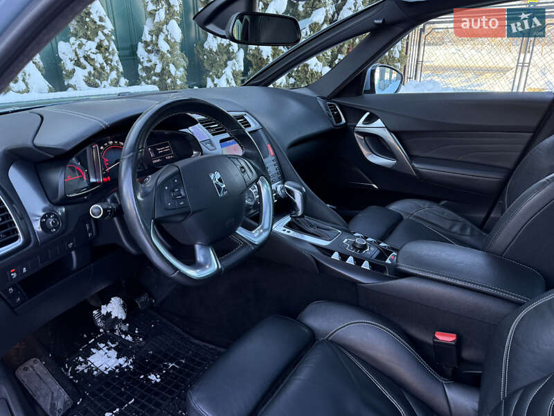 Хэтчбек Citroen DS5 2011 в Самборе