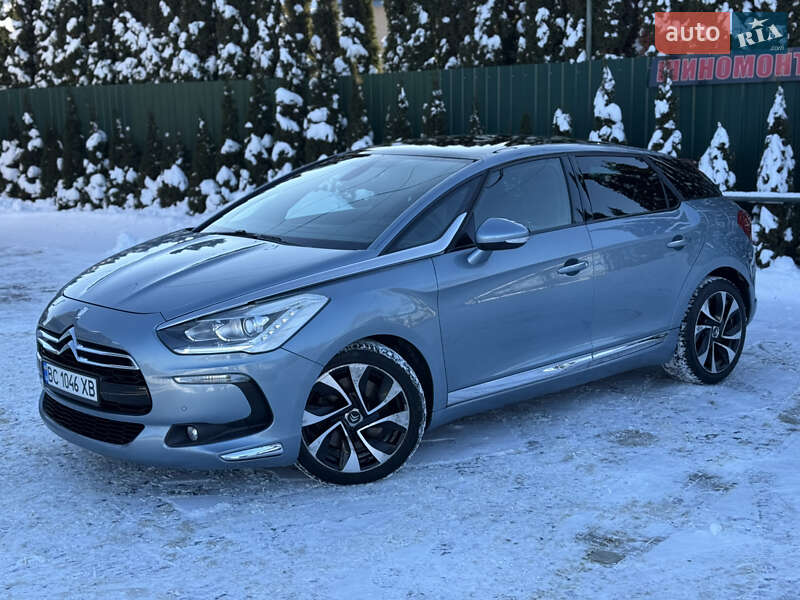 Хэтчбек Citroen DS5 2011 в Самборе
