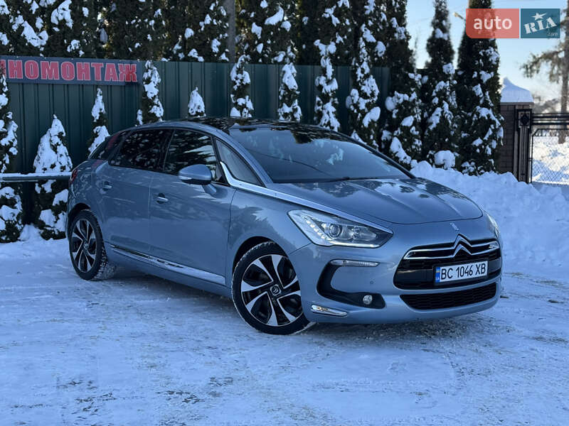 Хэтчбек Citroen DS5 2011 в Самборе