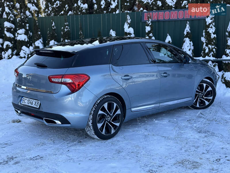Хэтчбек Citroen DS5 2011 в Самборе