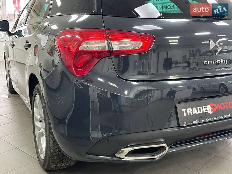 Хэтчбек Citroen DS5 2012 в Киеве фото 11 Хэтчбек Citroen DS5 2012 в Киеве