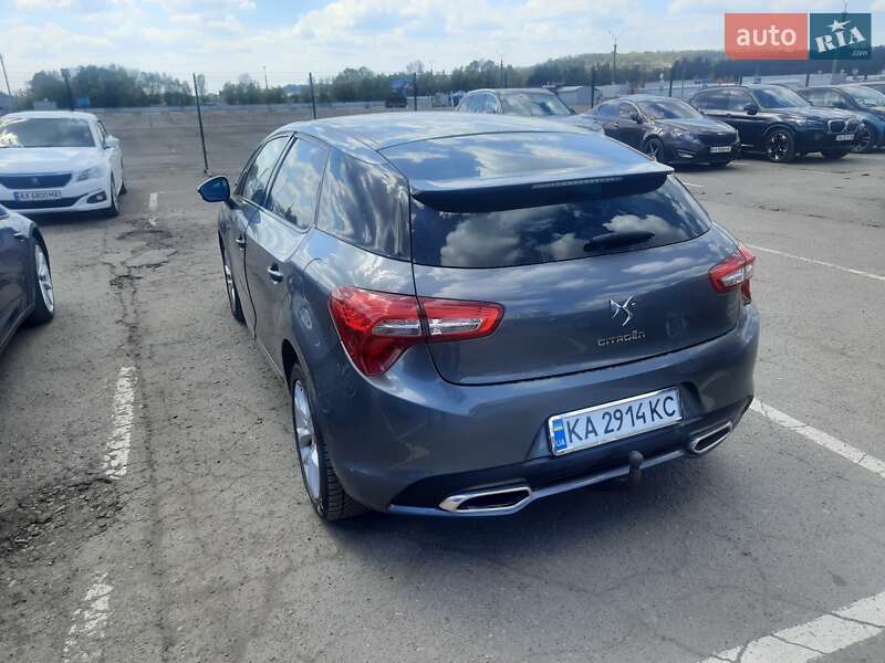 Хэтчбек Citroen DS5 2013 в Киеве