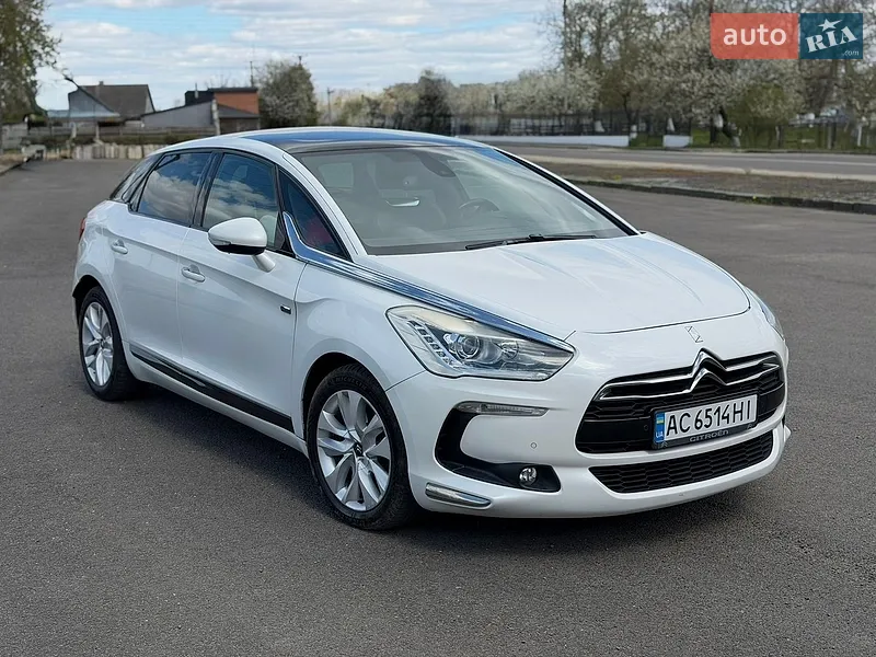 Citroen DS5