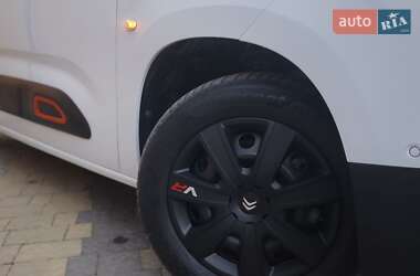 Минивэн Citroen e-Berlingo 2023 в 