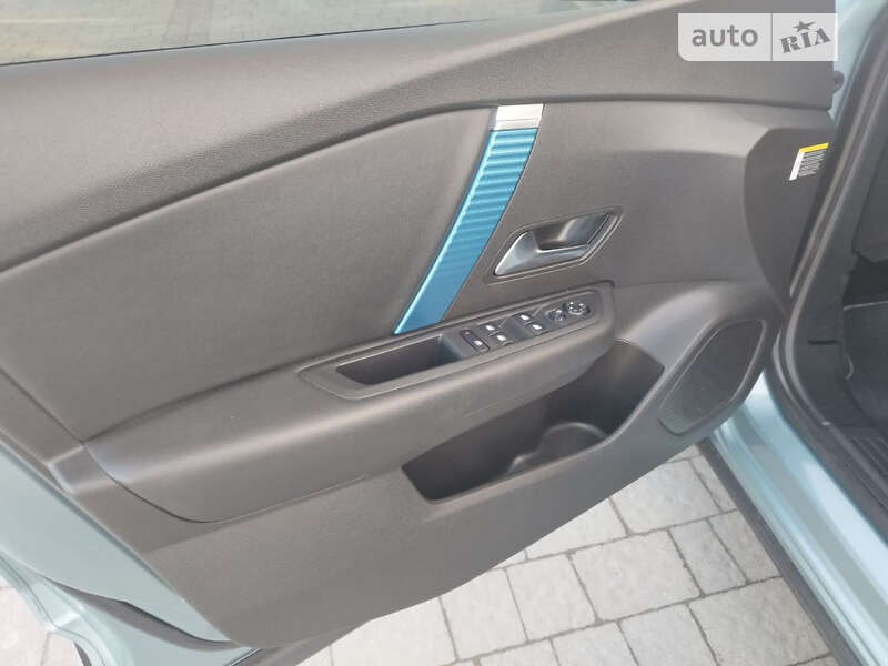 Хэтчбек Citroen e-C4 2021 в Львове фото 31 Хэтчбек Citroen e-C4 2021 в Львове