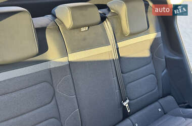 Хэтчбек Citroen e-C4 2022 в 