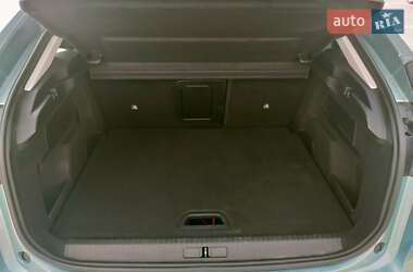 Хэтчбек Citroen e-C4 2022 в 