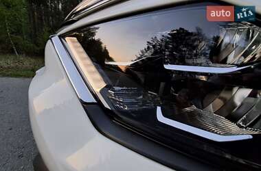 Хэтчбек Citroen e-C4 2021 в 