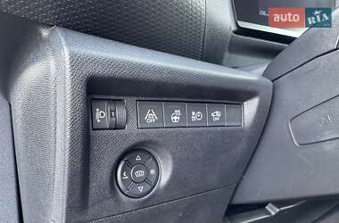 Хетчбек Citroen e-C4 2023 в 