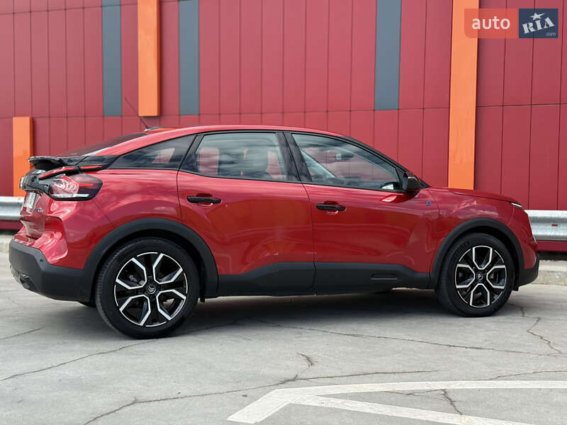 Хэтчбек Citroen e-C4 2023 в Киеве фото 14 Хэтчбек Citroen e-C4 2023 в Киеве