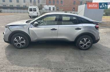 Хэтчбек Citroen e-C4 2022 в 