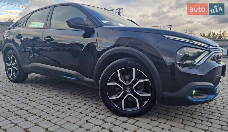 Хэтчбек Citroen e-C4 2022 в Львове