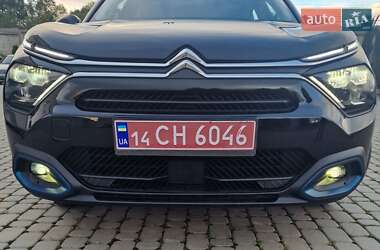 Хэтчбек Citroen e-C4 2022 в 