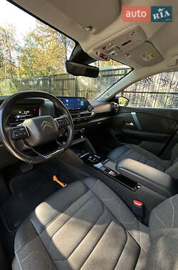 Хэтчбек Citroen e-C4 2021 в 