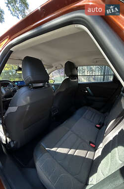 Хэтчбек Citroen e-C4 2021 в 