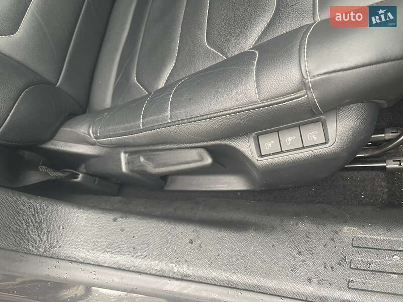 Хэтчбек Citroen e-C4 2021 в Житомире фото 12 Хэтчбек Citroen e-C4 2021 в Житомире