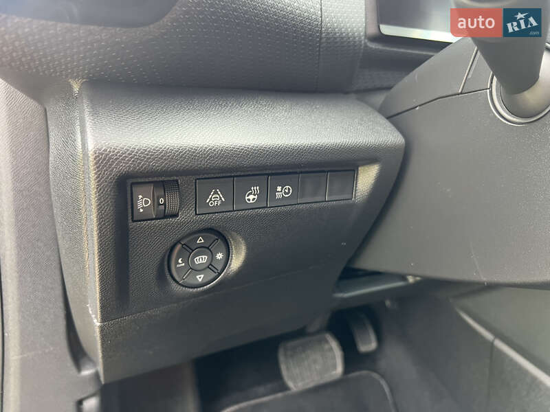 Хетчбек Citroen e-C4 2022 в Рівному