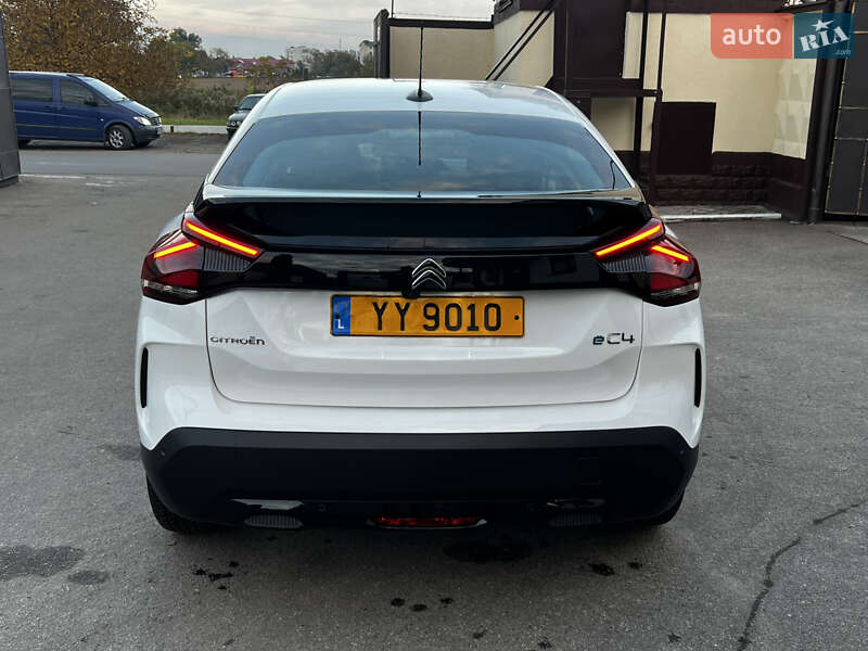Хэтчбек Citroen e-C4 2023 в Ровно фото 5 Хэтчбек Citroen e-C4 2023 в Ровно