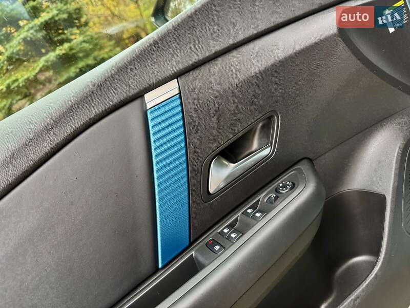 Хетчбек Citroen e-C4 2020 в Дрогобичі фото 61 Хетчбек Citroen e-C4 2020 в Дрогобичі