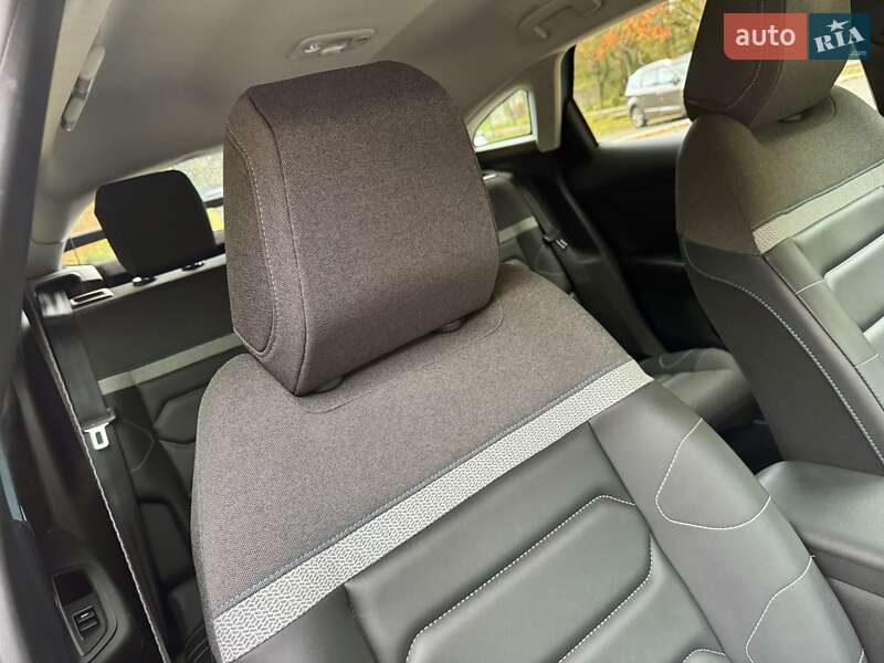Хетчбек Citroen e-C4 2020 в Дрогобичі фото 102 Хетчбек Citroen e-C4 2020 в Дрогобичі