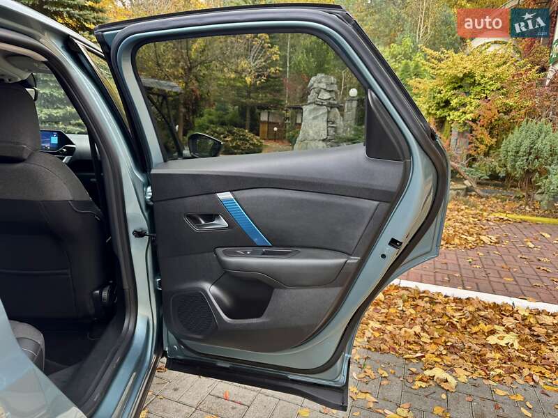Хетчбек Citroen e-C4 2020 в Дрогобичі фото 107 Хетчбек Citroen e-C4 2020 в Дрогобичі