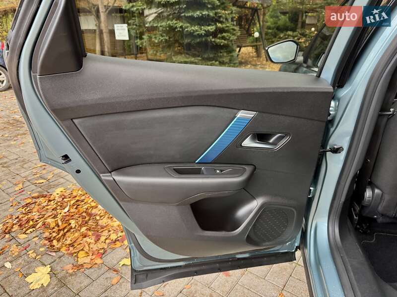 Хетчбек Citroen e-C4 2020 в Дрогобичі фото 117 Хетчбек Citroen e-C4 2020 в Дрогобичі