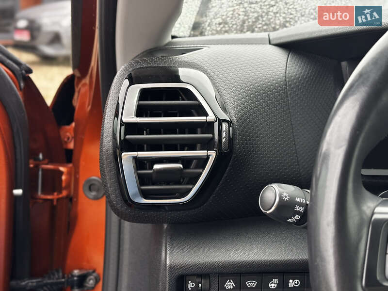 Хэтчбек Citroen e-C4 2021 в Львове