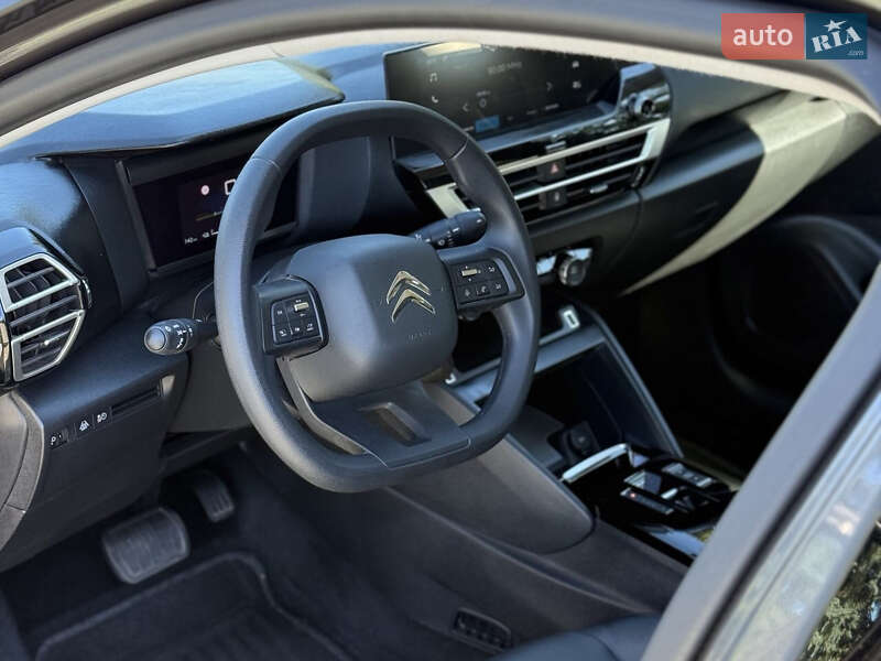Хэтчбек Citroen e-C4 2023 в Ровно фото 16 Хэтчбек Citroen e-C4 2023 в Ровно