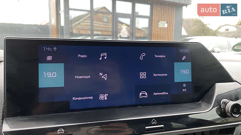 Хетчбек Citroen e-C4 2021 в Луцьку фото 59 Хетчбек Citroen e-C4 2021 в Луцьку