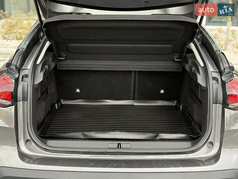 Хетчбек Citroen e-C4 2022 в Городку фото 10 Хетчбек Citroen e-C4 2022 в Городку