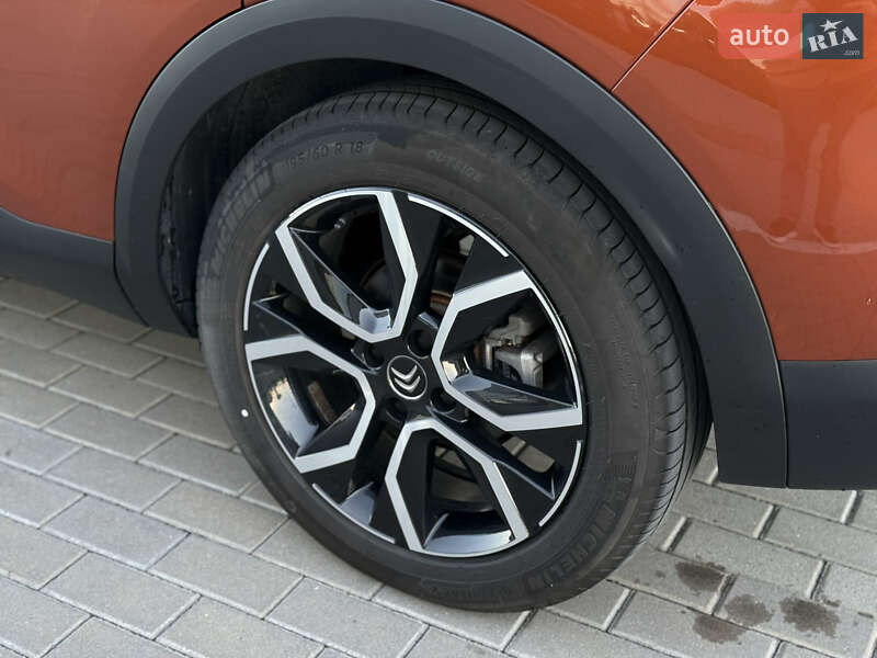 Хэтчбек Citroen e-C4 2022 в Львове