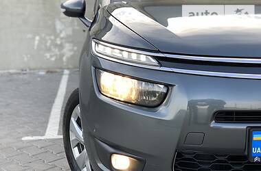Мінівен Citroen Grand C4 Picasso 2016 в 