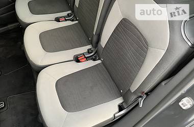Мінівен Citroen Grand C4 Picasso 2016 в 