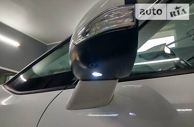 Минивэн Citroen Grand C4 Picasso 2013 в 