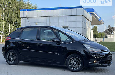 Минивэн Citroen Grand C4 Picasso 2010 в Самборе