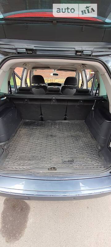 Универсал Citroen Grand C4 Picasso 2009 в Львове