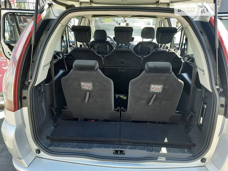 Минивэн Citroen Grand C4 Picasso 2008 в Ивано-Франковске фото 43 Минивэн Citroen Grand C4 Picasso 2008 в Ивано-Франковске