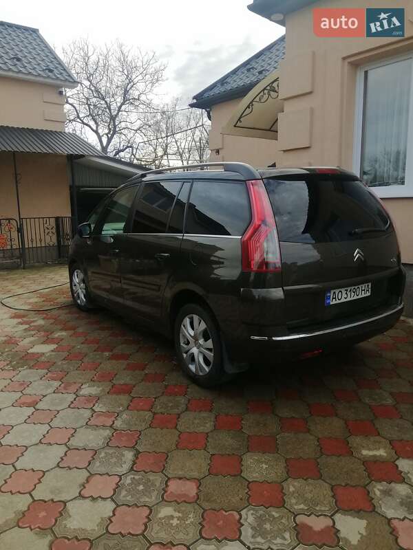 Седан Citroen Grand C4 Picasso 2011 в Ужгороде