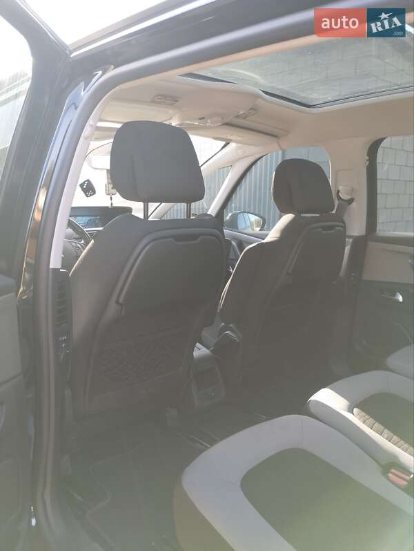 Минивэн Citroen Grand C4 Picasso 2015 в Сарнах