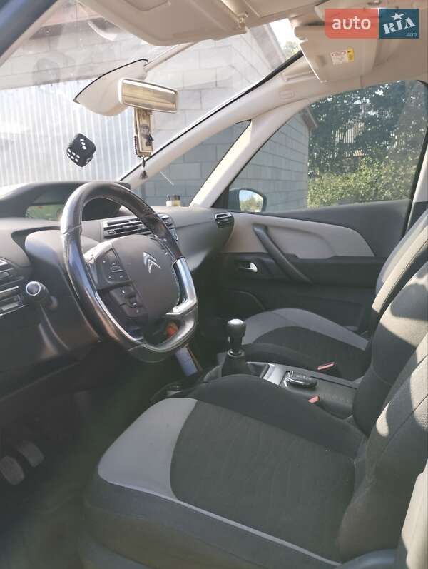 Минивэн Citroen Grand C4 Picasso 2015 в Сарнах