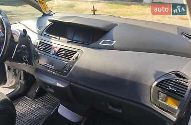 Минивэн Citroen Grand C4 Picasso 2009 в 