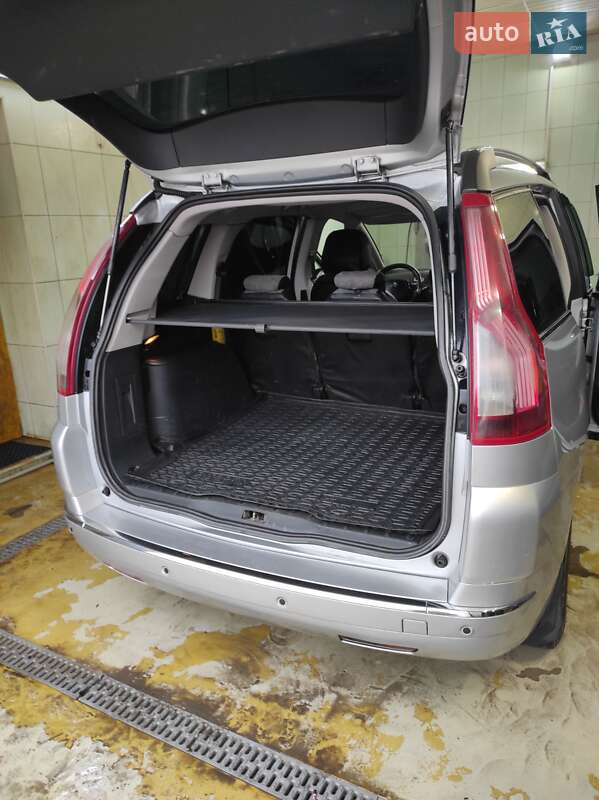 Минивэн Citroen Grand C4 Picasso 2010 в Шепетовке