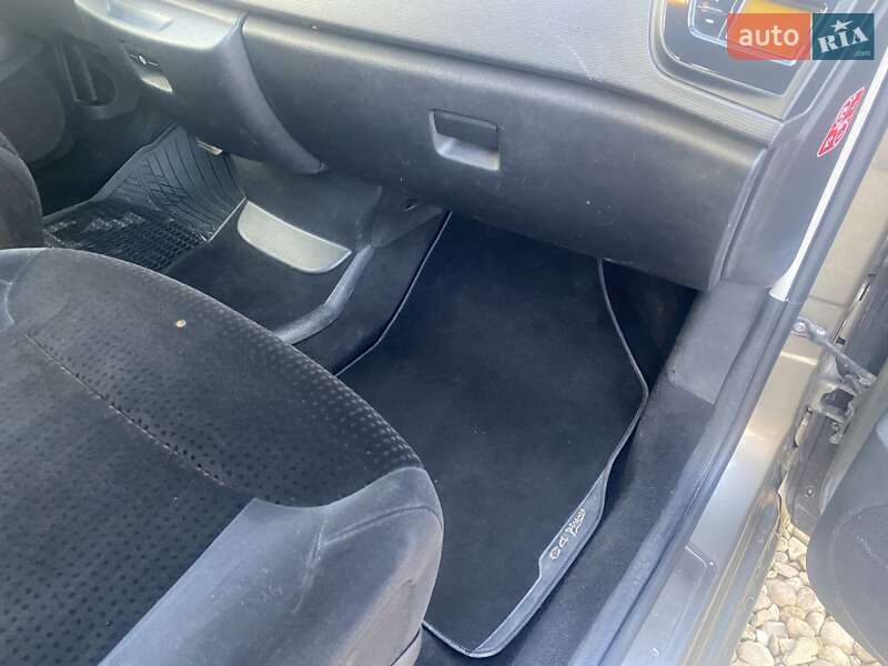 Минивэн Citroen Grand C4 Picasso 2010 в Болехове