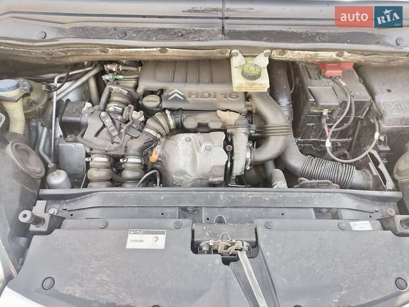 Минивэн Citroen Grand C4 Picasso 2007 в Гадяче