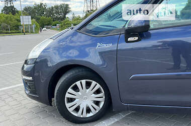 Мінівен Citroen Grand C4 Picasso 2011 в Чернівцях