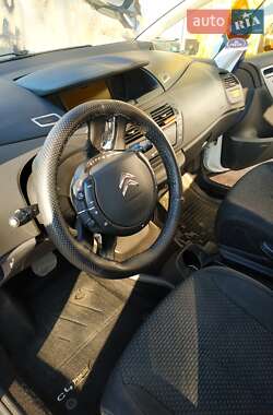 Мінівен Citroen Grand C4 Picasso 2011 в 