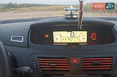 Минивэн Citroen Grand C4 Picasso 2012 в 