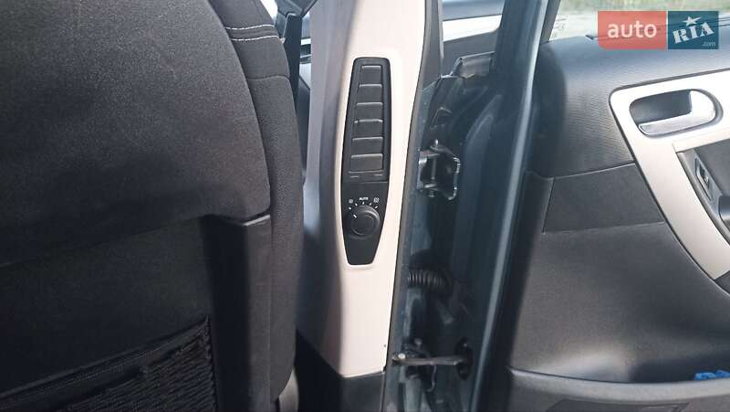 Минивэн Citroen Grand C4 Picasso 2012 в Калиновке