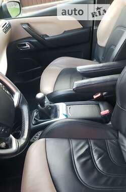Минивэн Citroen Grand C4 Picasso 2013 в 