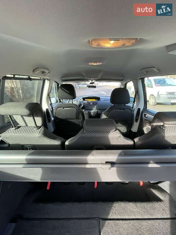 Минивэн Citroen Grand C4 Picasso 2010 в Ивано-Франковске фото 17 Минивэн Citroen Grand C4 Picasso 2010 в Ивано-Франковске